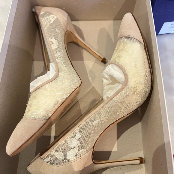 Like New Manolo Blahnik Solola Heels (only tried on for wedding photography) - Picture 4 of 11